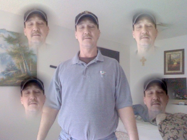 Date this cute United States man Lilbill from Miami US7100
