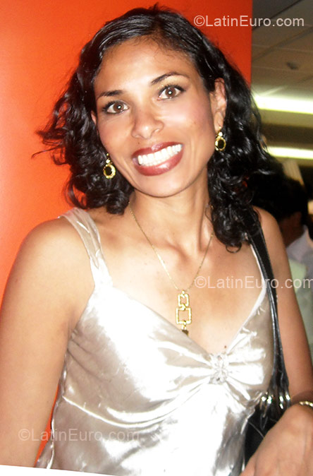 Date this fun Peru girl Geri from Lima PE312