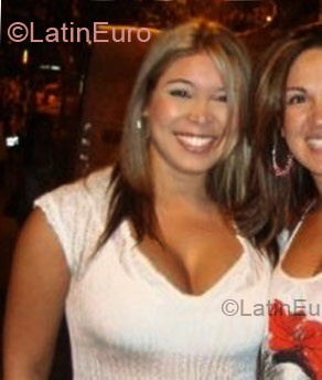 Date this cute Colombia girl Liz from Medellin CO4836