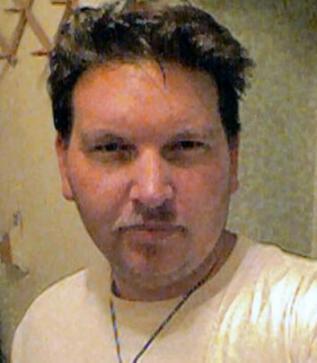 Date this georgeous United States man Logan from Northridge US7152