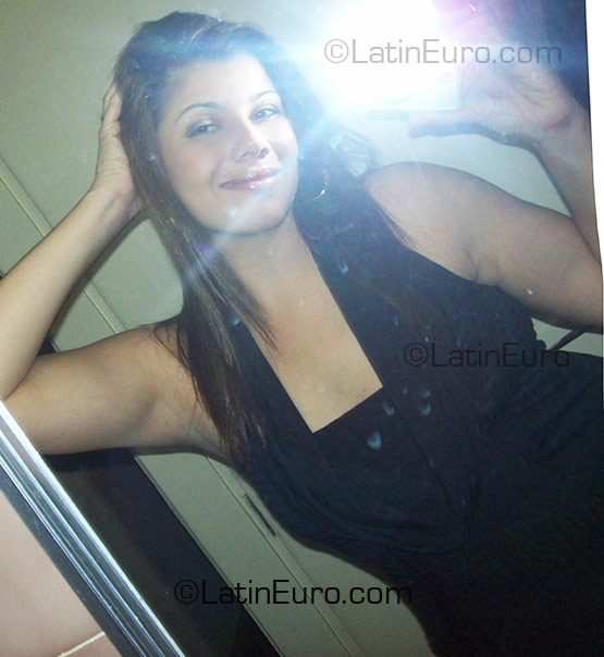Date this foxy Brazil girl Karla from Campinas BR3512