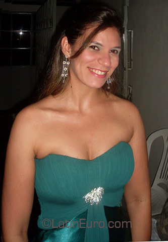 Date this cute Brazil girl Cargeany from Paulo Afonso BR3533