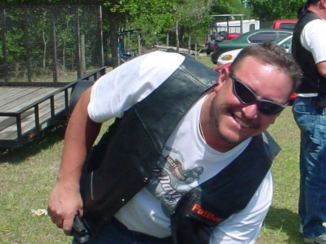 Date this charming United States man Jfq890 from Corunna US7271