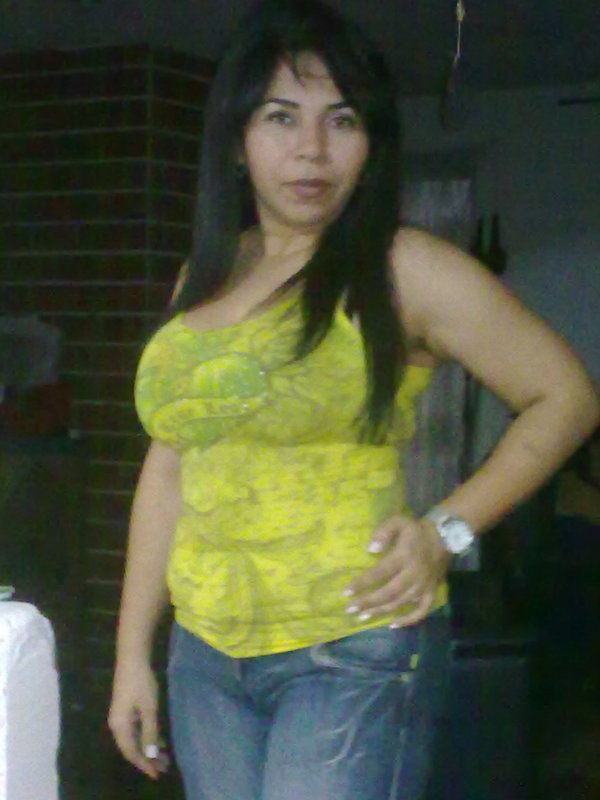 Date this gorgeous Colombia girl Maria herrcilia from Medellin CO4902
