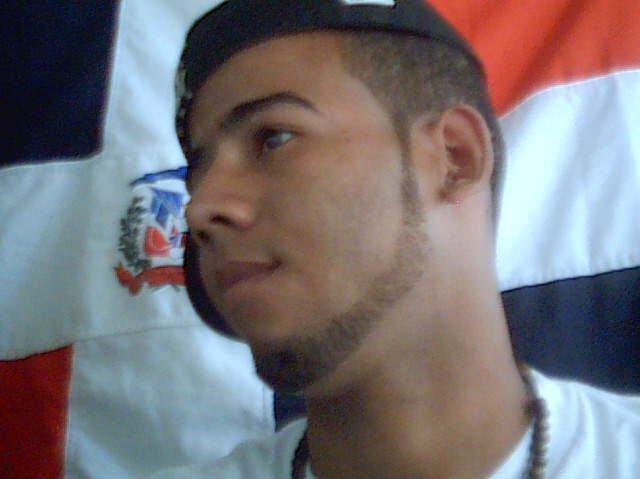 Date this delightful Dominican Republic man Yefry from San Cristobal DO5063