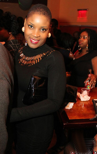 Date this charming United States girl Natasha from Brooklyn US9570