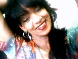 Date this attractive Brazil girl BiaO from Franca BR3604