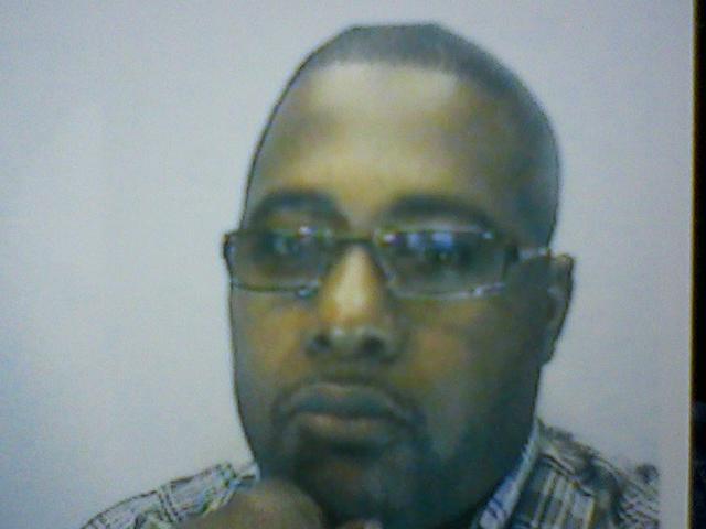 Date this young United States man Ronm16 from Columbus US7472