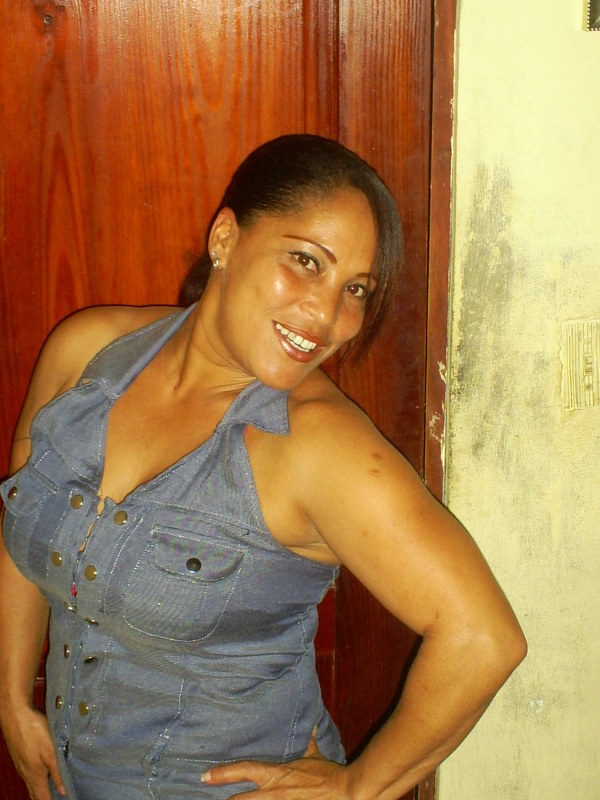 Date this nice looking Dominican Republic girl Jaqueline from Puerto Plata DO5121