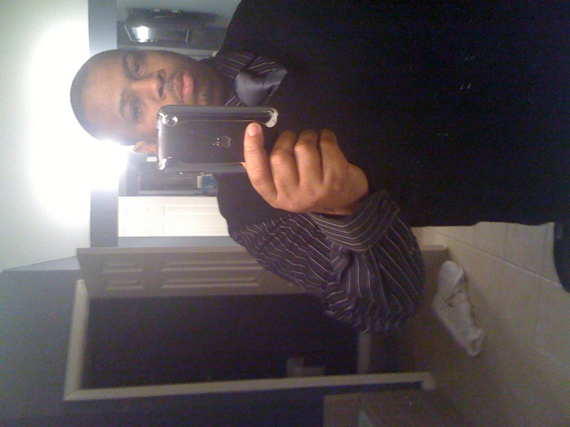 Date this stunning United States man Adrian from Atlanta US7475