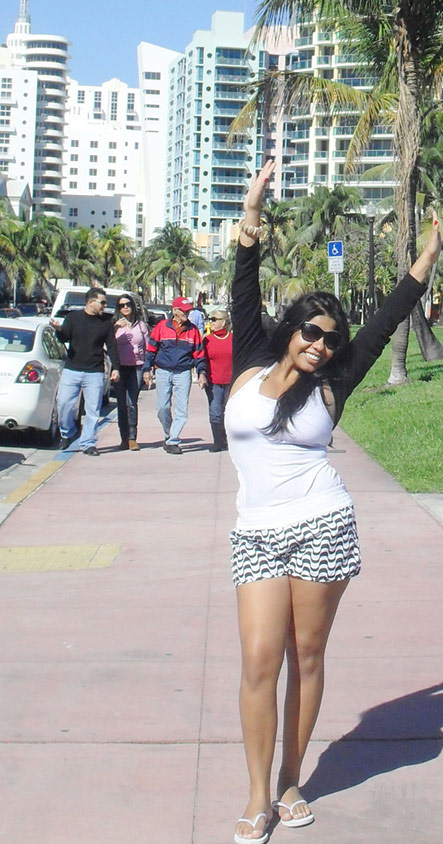 Date this pretty Brazil girl Camila from Rio De Janeiro BR3610