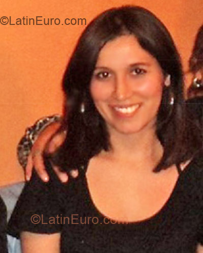 Date this good-looking Peru girl Jacqueline from Lima PE335