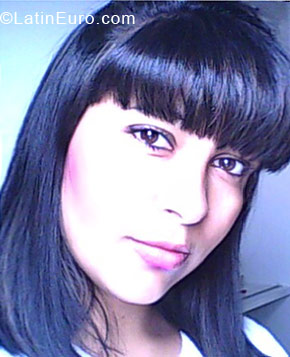 Date this hot Brazil girl Vanessa from Osasco BR3646