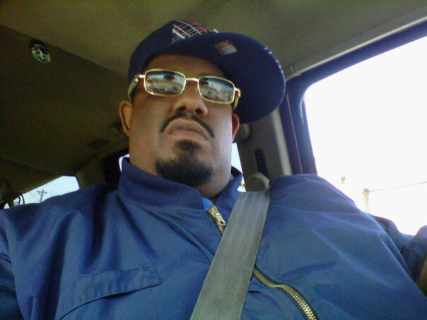 Date this georgeous United States man Kamario from Southfield US7583