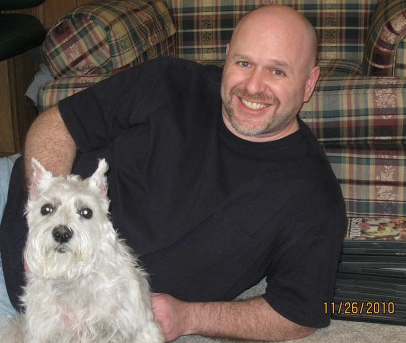 Date this foxy United States man Ilovedogs70 from  US7610