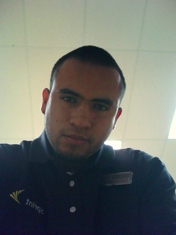 Date this good-looking Colombia man Jeisson from Fuquay Varina CO5220