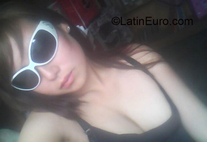 Date this beautiful Peru girl Tatiana from Lima PE352
