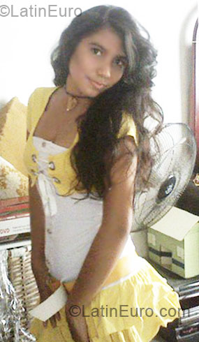 Date this cute Colombia girl Alejandra from Barranquilla CO7145