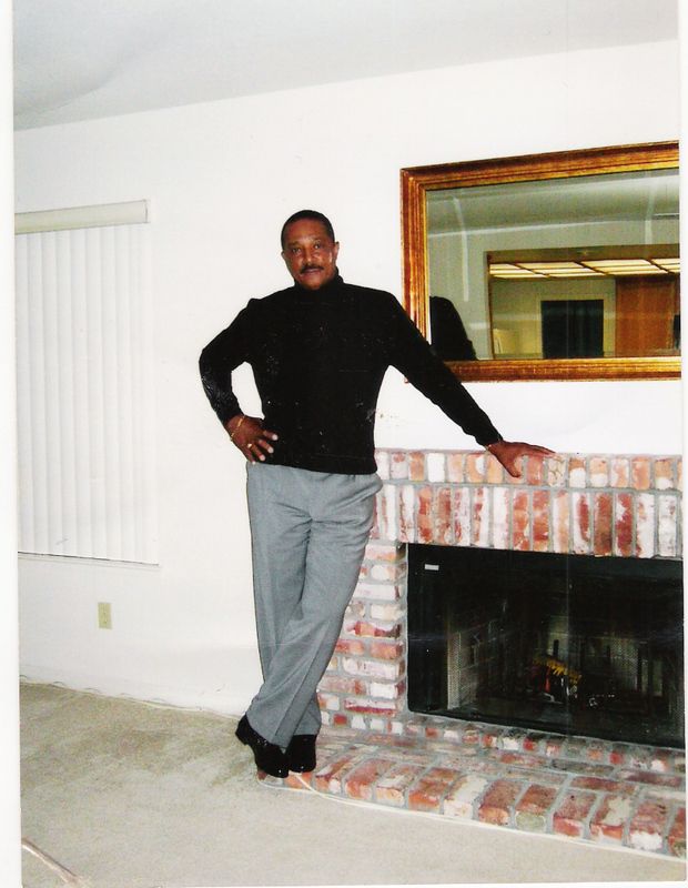 Date this attractive United States man Rashad from Blackhawk US7804