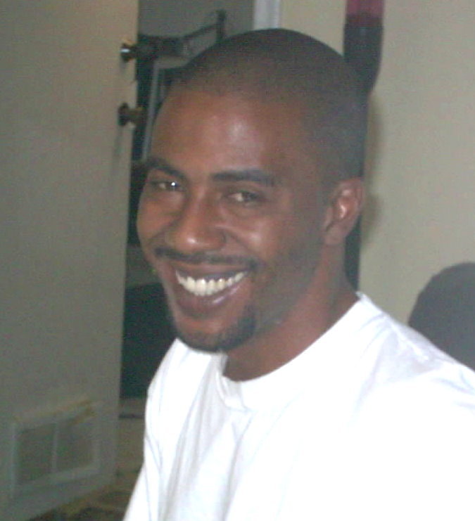 Date this athletic United States man Rastaluv from Miami US7833