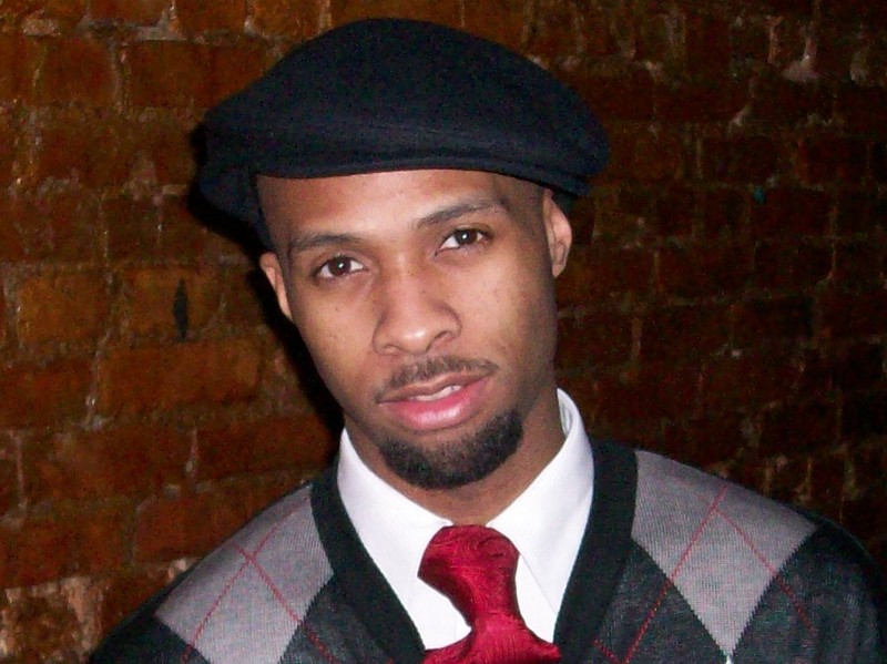 Date this hard body United States man Mikal from Philadelphia US7885