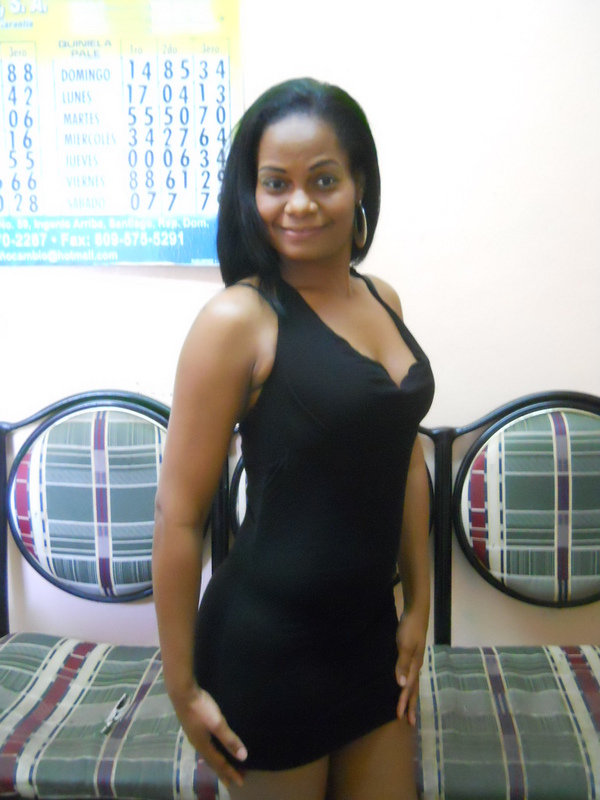 Date this tall Dominican Republic girl Virginia from Santiago DO5387