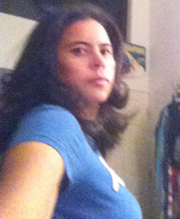 Date this pretty United States girl Claudia Maria from Philadelphia US7919