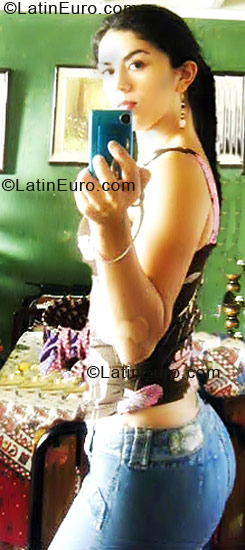 Date this beautiful Colombia girl Angela Maria from Cali CO5410