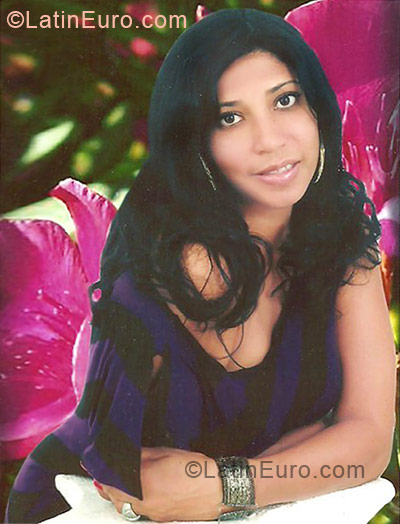 Date this young Dominican Republic girl Naomi Peralta from Puerto Plata DO5398