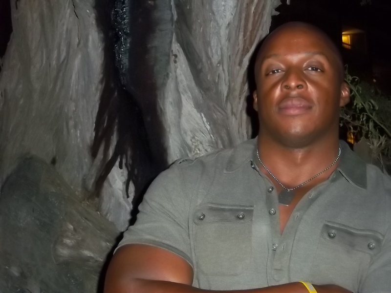 Date this voluptuous United States man Edward from Sugar Land US7931