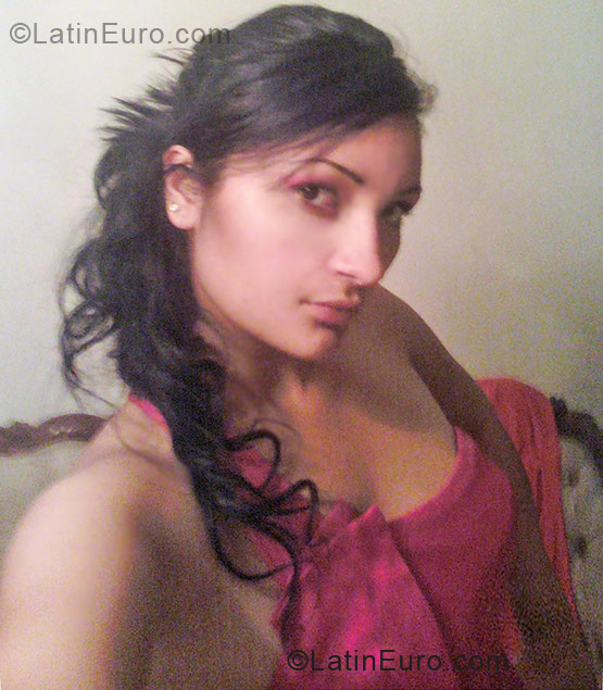 Date this passionate Mexico girl Jeaneth from Guadalajara MX242