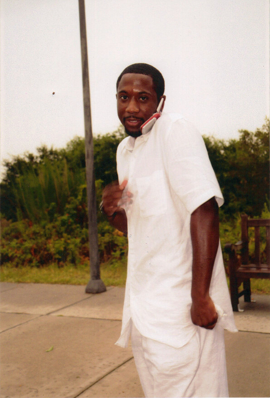 Date this happy United States man RA10 from Norfolk US8027