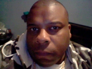 Date this delightful United States man Raymond from Gallaway US8094