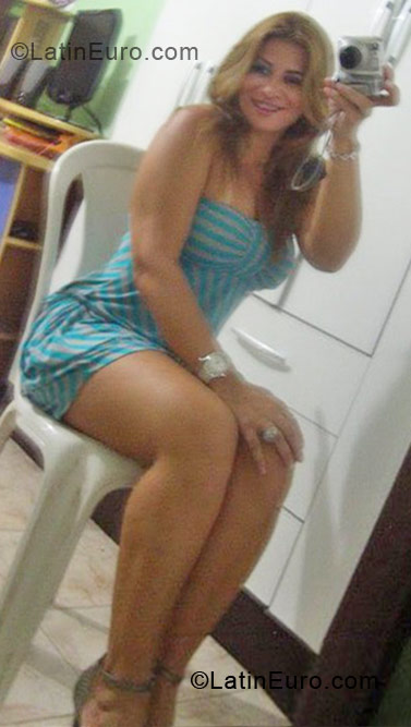 Date this pretty Brazil girl Marluce from Manaus BR4656