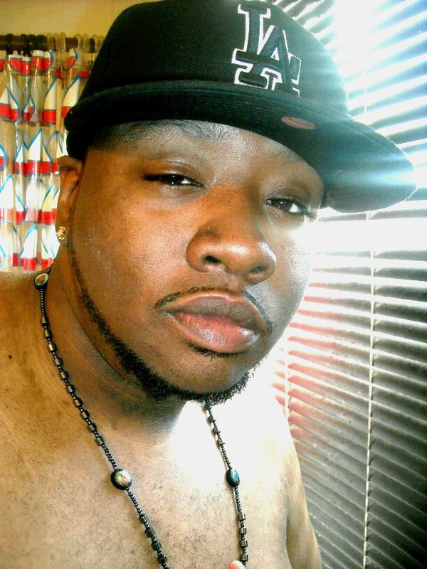 Date this funny United States man Freakyezky773 from Chicago US8149