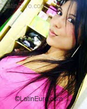 Date this cute Brazil girl Thais from Guarulhos BR3999