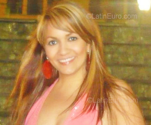 Date this sultry Colombia girl Sugelly from Bogota CO5832