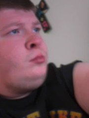 Date this hot United States man Aaron from Council Bluffs US8300