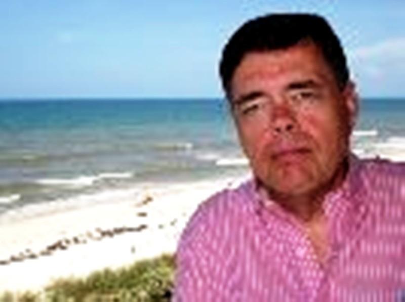 Date this voluptuous United States man Larry from Louisville US8311