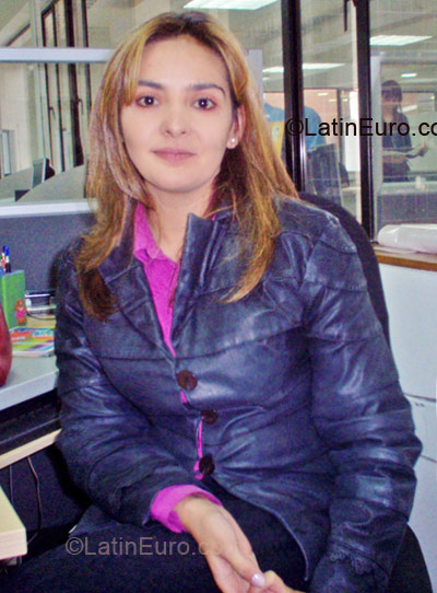 Date this funny Colombia girl Ingrid from Bogota CO5669