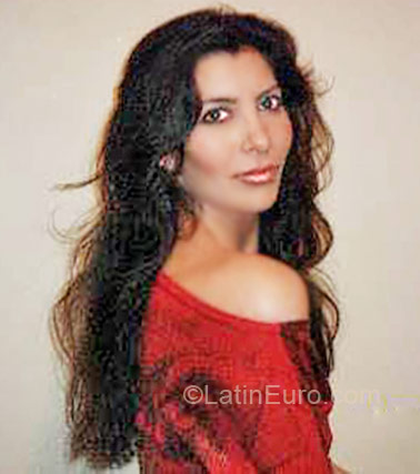 Date this tall Brazil girl Mila from Belo Horizonte BR4162