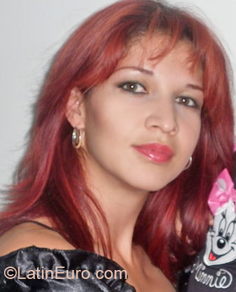 Date this sensual Colombia girl Liliana from Medellin CO5908