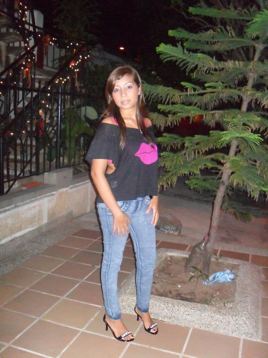 Date this beautiful Colombia girl ROSA MILENA CAR from Barranquilla CO5910