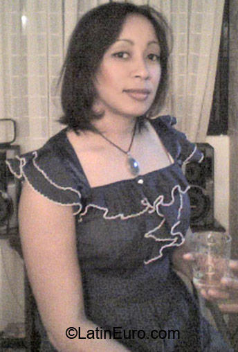 Date this beautiful Dominican Republic girl Eli from Santo Domingo DO5957