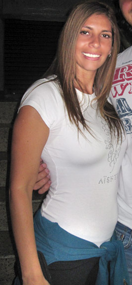Date this georgeous Venezuela girl Fiorella from  VE48