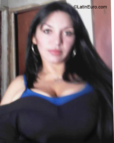 Date this tall Venezuela girl Rolania from Maracaibo VE50