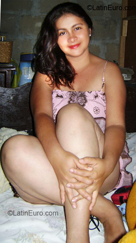 Date this hard body Peru girl Jahaira from Tarapoto PE410