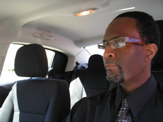 Date this tall United States man Khalid from Atmore US8622