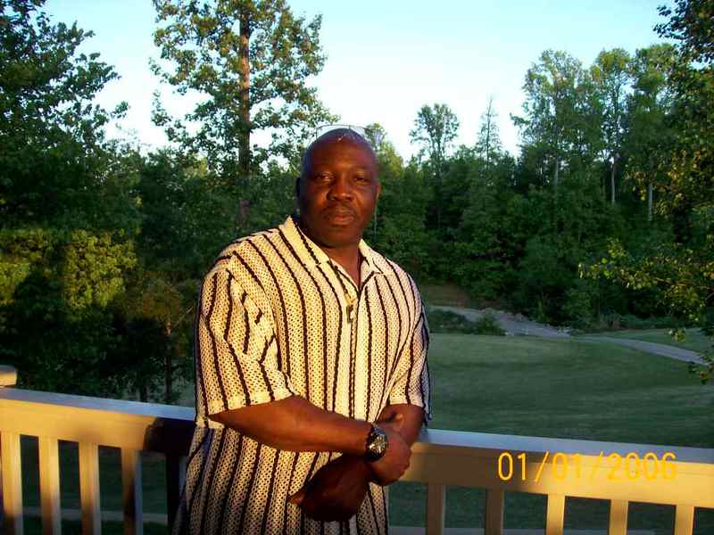 Date this voluptuous United States man Jarvis from Charlotte US8665
