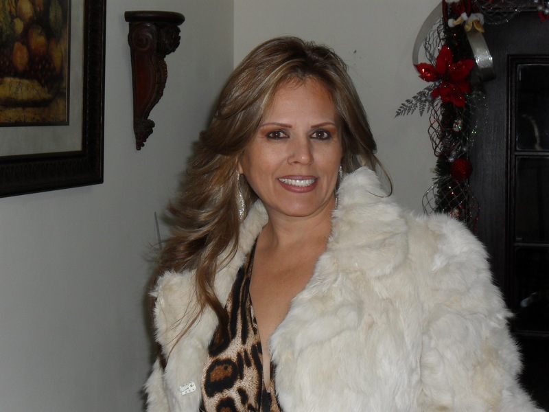 Date this beautiful Mexico girl LETICIA from Hermosillo MX280